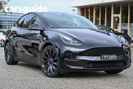 Black 2023 Tesla Model Y Wagon Performance