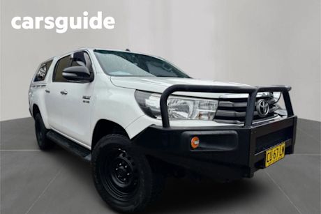 White 2015 Toyota Hilux Dual Cab Utility SR (4X4)