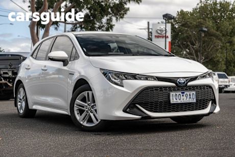 White 2019 Toyota Corolla Hatch