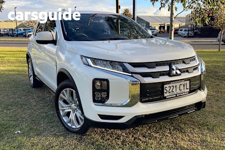 White 2023 Mitsubishi ASX Wagon ES (2WD)