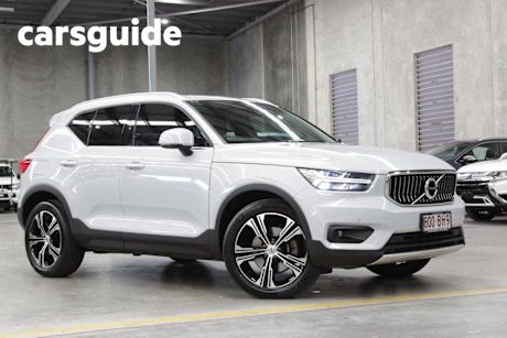 Silver 2021 Volvo XC40 Wagon T4 Inscription (awd)
