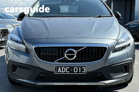 Grey 2017 Volvo V40 Wagon T4 Momentum Cross Country