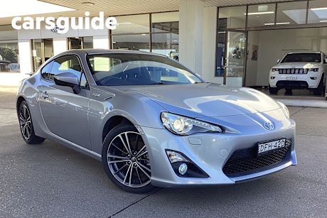 Silver 2016 Toyota 86 Coupe GTS