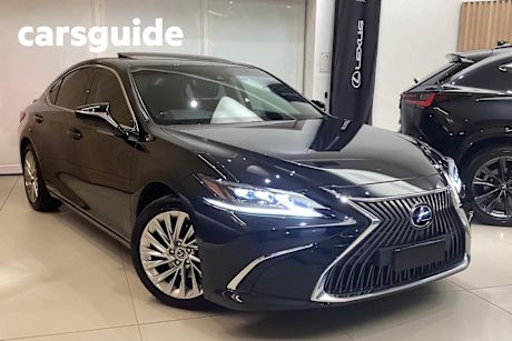 Black 2021 Lexus ES300H Sedan Sports Luxury BLK MTS (hybrid)