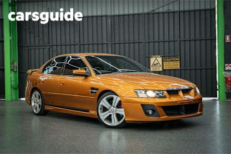 Gold 2006 HSV Clubsport Sedan