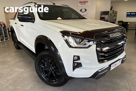 White 2022 Isuzu D-MAX Crew Cab Utility X-Terrain (4X4)