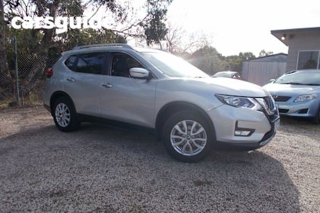 Silver 2017 Nissan X-Trail Wagon ST-L (2WD)