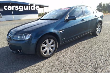 Blue 2010 Holden Commodore Sedan Berlina Dual Fuel