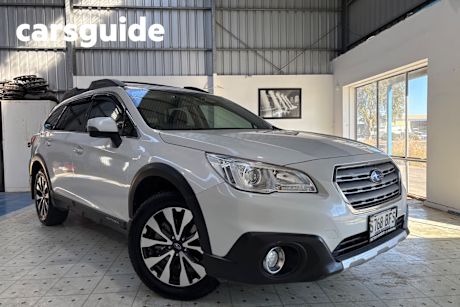 White 2015 Subaru Outback Wagon 2.5I
