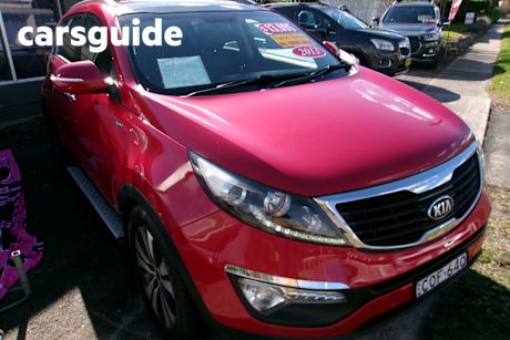 Red 2013 Kia Sportage Wagon Platinum (awd)