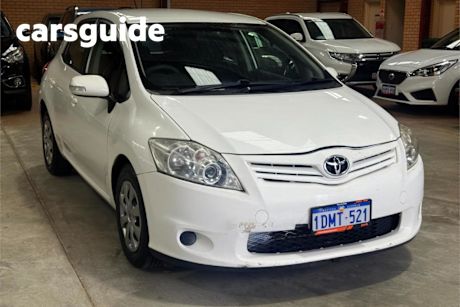 White 2010 Toyota Corolla Hatchback Ascent