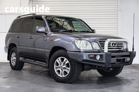 Grey 2005 Lexus LX470 Wagon (4X4)