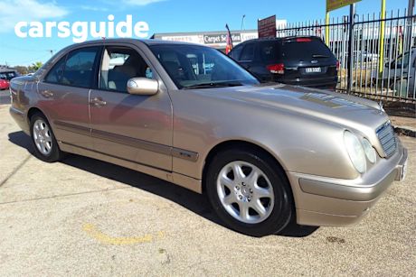Brown 2001 Mercedes-Benz E200 Sedan Kompressor Classic