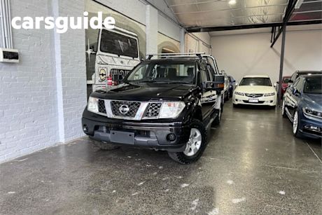 Black 2011 Nissan Navara Dual Cab Pick-up ST (4X4)