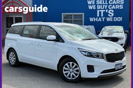 White 2017 Kia Carnival Wagon S
