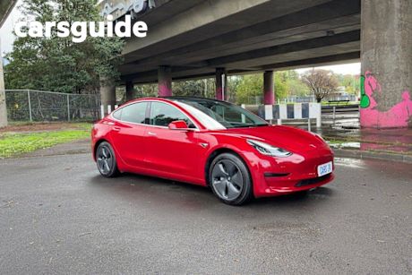 2020 Tesla Model 3 Sedan Standard Range RWD