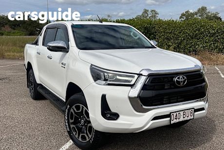 White 2021 Toyota Hilux Double Cab Pick Up SR5 (4X4)