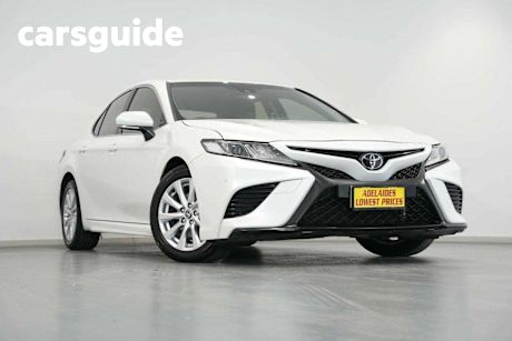 White 2020 Toyota Camry Sedan Ascent Sport