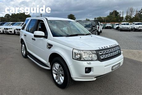 White 2011 Land Rover Freelander 2 Wagon SE (4X4)