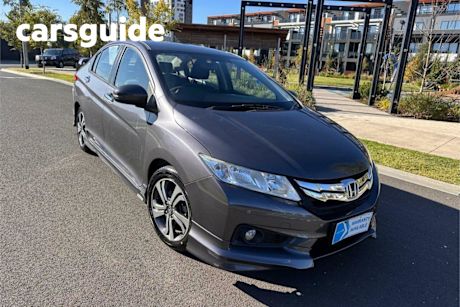 Grey 2014 Honda City Sedan VTI-L