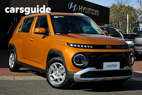 Orange 2025 Hyundai Inster Wagon 2WD (42Kwh)