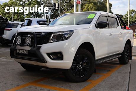White 2019 Nissan Navara Dual Cab Pick-up ST (4X2) (5YR)