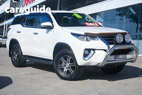 White 2017 Toyota Fortuner Wagon GXL