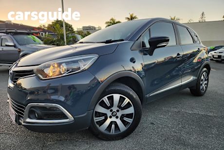 Grey 2015 Renault Captur Wagon Expression