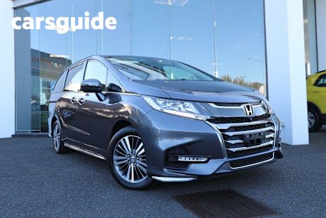 Grey 2020 Honda Odyssey Wagon VTI-L