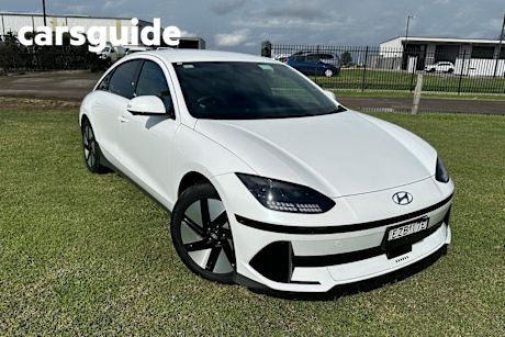 White 2023 Hyundai Ioniq 6 Sedan Dynamiq 2WD (77.4Kwh)