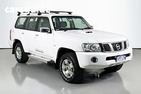 White 2016 Nissan Patrol Wagon ST (4X4)