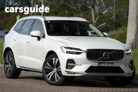 White 2024 Volvo XC60 Wagon Ultimate B5 Bright Mhev