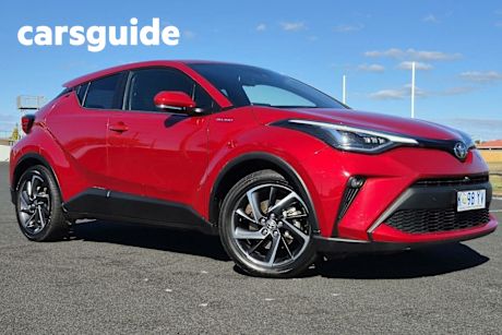 Red 2023 Toyota C-HR Wagon Koba (2WD)