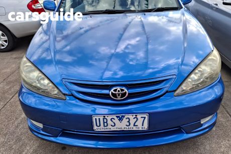 Blue 2005 Toyota Camry Sedan Sportivo
