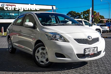 White 2009 Toyota Yaris Sedan YRS