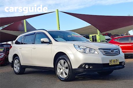 White 2012 Subaru Outback Wagon 2.5I