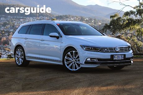 White 2016 Volkswagen Passat Wagon 206TSI R-Line