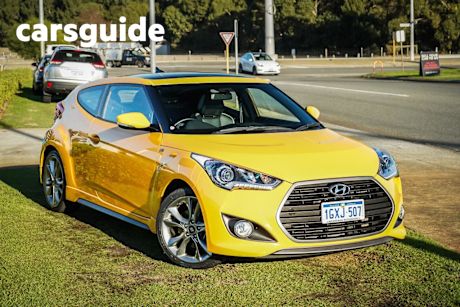 Yellow 2016 Hyundai Veloster Hatch SR Coupe Turbo