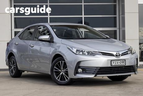 Silver 2018 Toyota Corolla Sedan SX