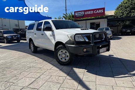 White 2012 Toyota Hilux Dual Cab Pick-up SR (4X4)