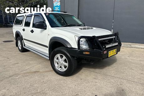 White 2012 Isuzu D-MAX Crew Cab Utility LS (4X2)