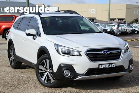 White 2019 Subaru Outback Wagon 2.5I Premium