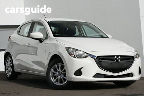 White 2017 Mazda 2 Hatchback Maxx
