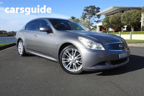 Silver 2006 Nissan Skyline Coupe 350GT