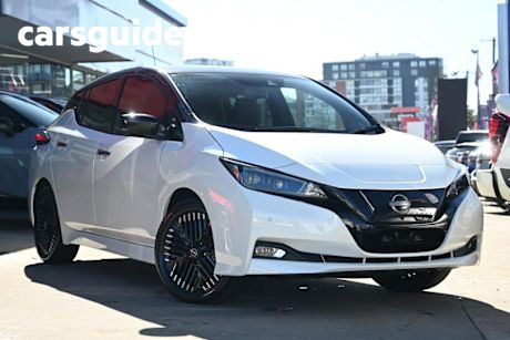2025 Nissan Leaf Hatchback