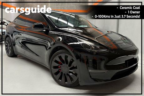 Black 2023 Tesla Model Y Wagon Performance