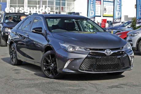 Grey 2016 Toyota Camry Sedan RZ S.e.