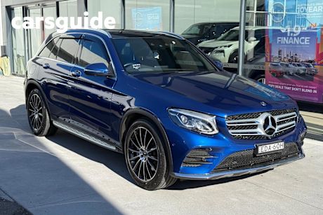 Blue 2019 Mercedes-Benz GLC200 Wagon