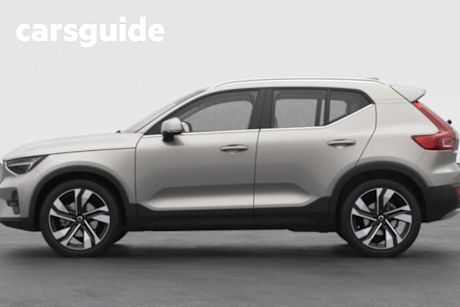 2025 Volvo XC40 Wagon Ultra B4 Bright