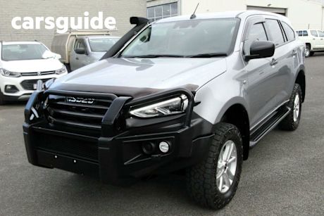 Silver 2022 Isuzu MU-X Wagon LS-M (4X4)